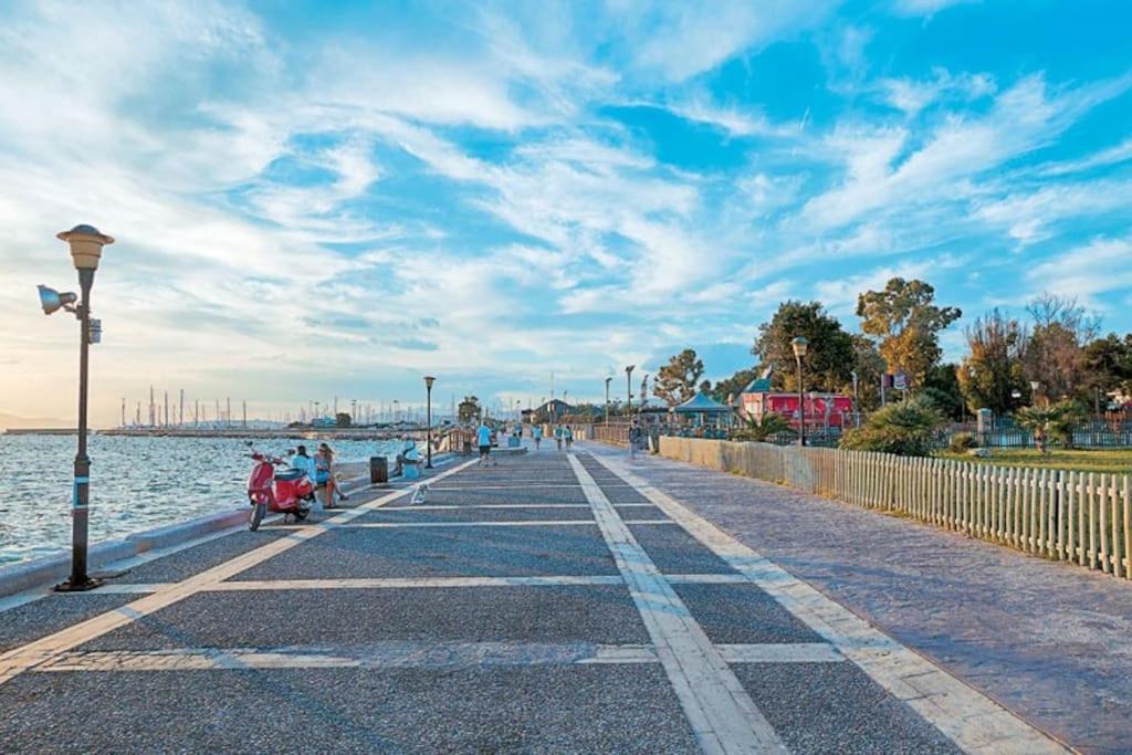 אתונה Alimos - Sea View Apartment מראה חיצוני תמונה
